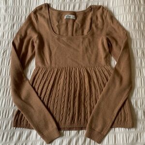 Hollister size small brown sweater shirt
